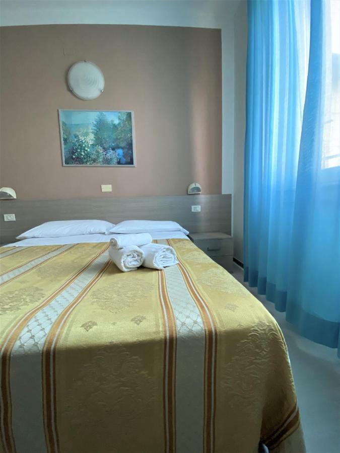 Hotel New Primula Rimini Exterior photo