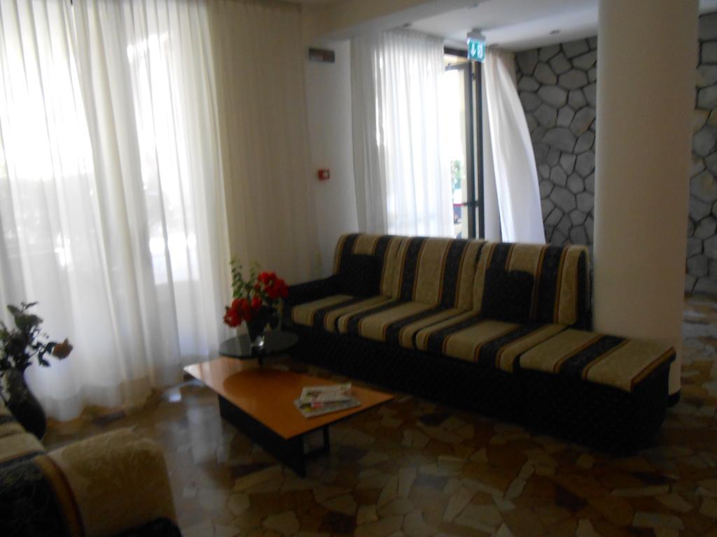 Hotel New Primula Rimini Exterior photo